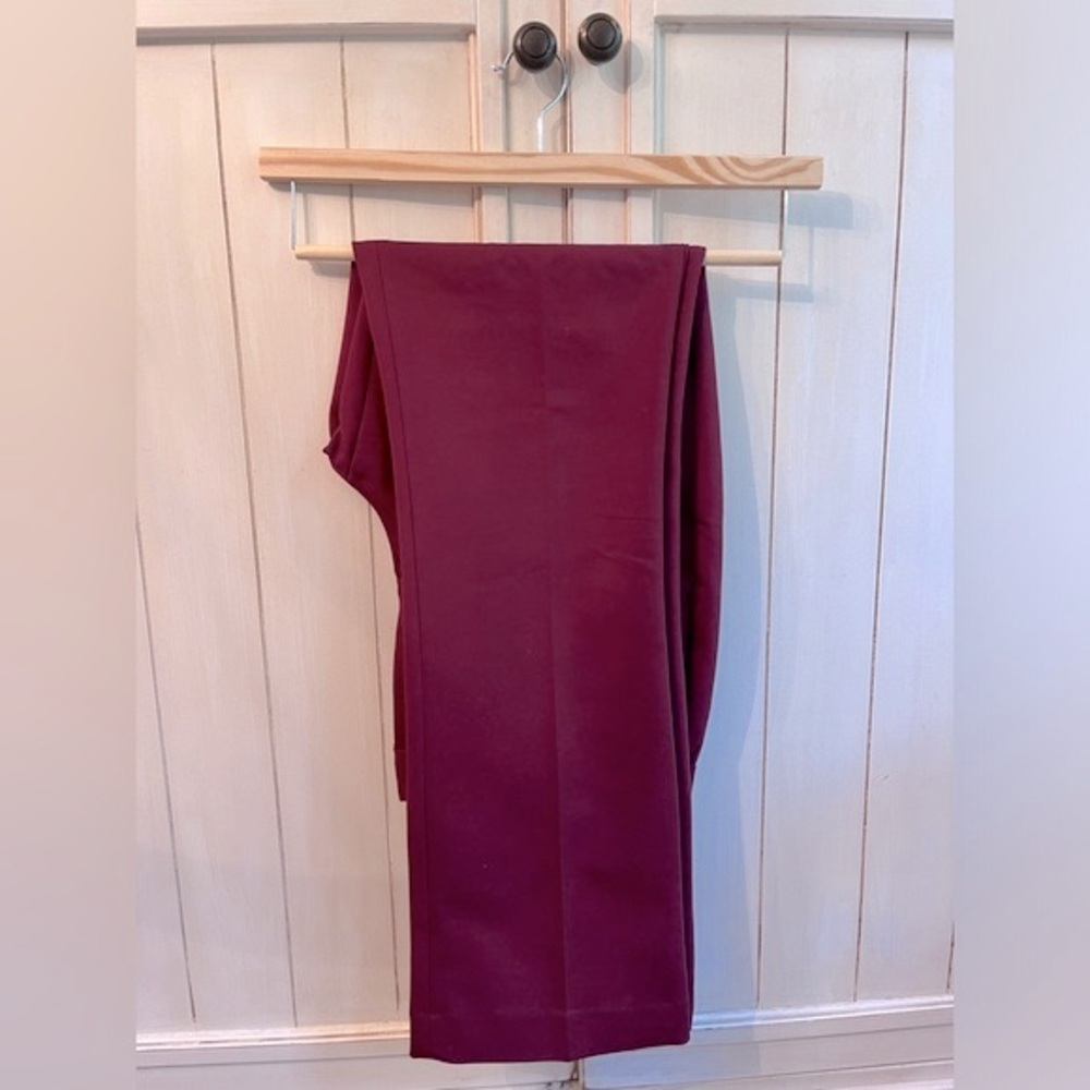 Express Columnist Burgundy Red Dress Pant SZ 10